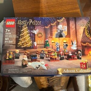 LEGO Harry Potter Advent Calendar - Festive Multicolor Set